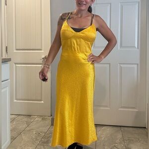 Stunning summer or wedding guest dress